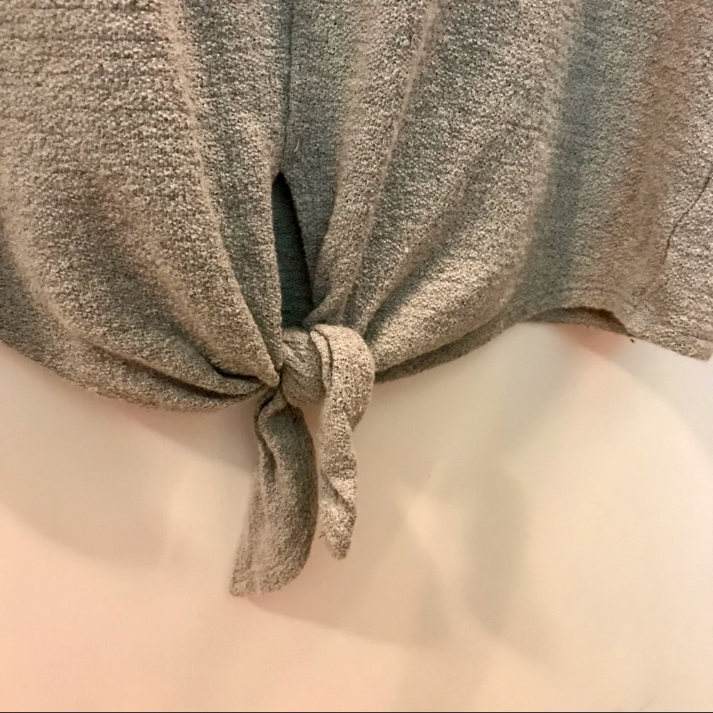 Madewell Gray Modern Tie Front Tee Back to School - Picture 5 of 6